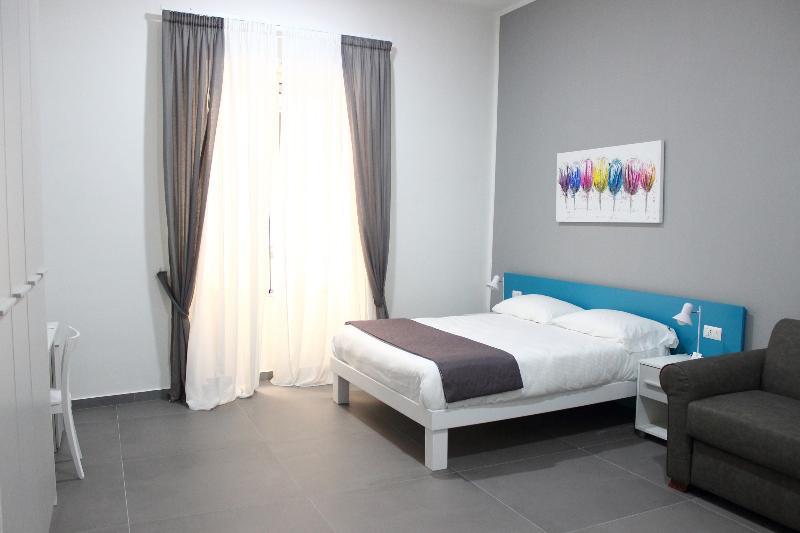 나폴리 Palazzo San Vincenzo B&B 외부 사진